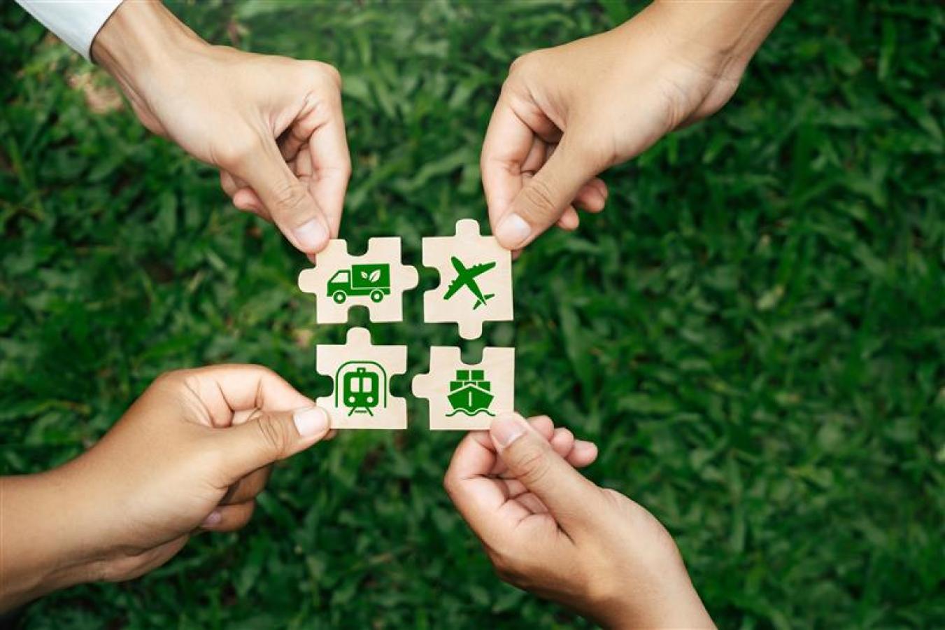 Net-Zero Logistics: A Path Towards Sustainable Supply Chains